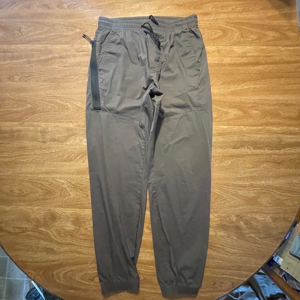 American Eagle Men's Grey Jogger Pants